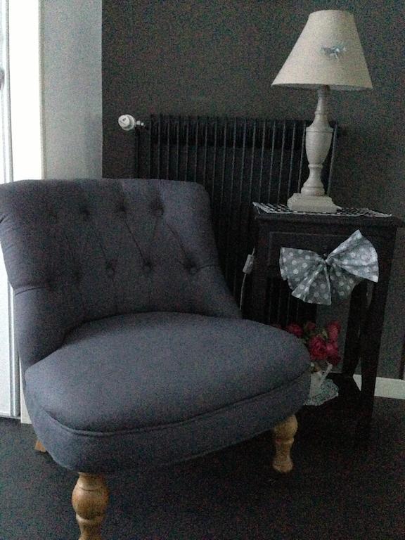 Bed and Breakfast Le Lavoir Шатору Номер фото