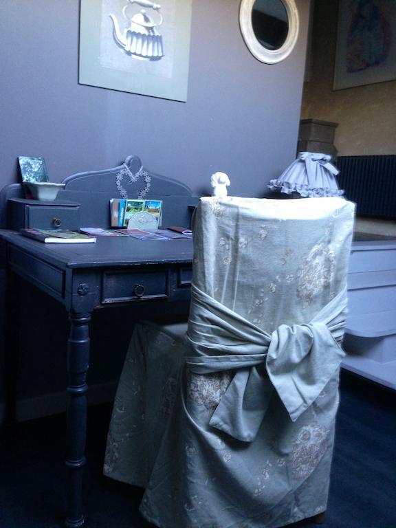 Bed and Breakfast Le Lavoir Шатору Номер фото
